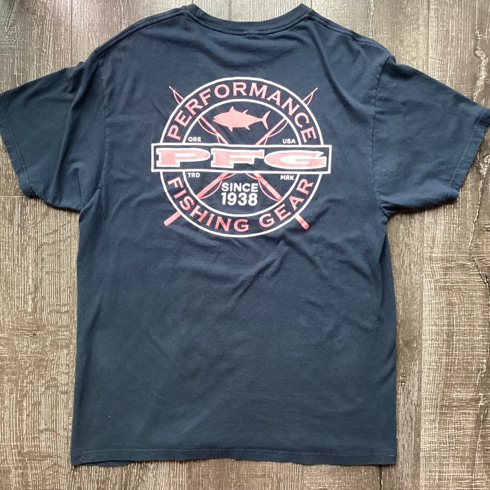 Columbia PFG Performance Fishing Gear Graphic Tee